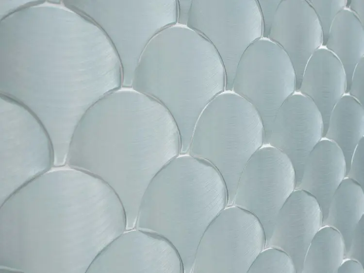 L'Antic Colonial Gravity Aluminium Shell Aquamarine 24,4x26,4 - Mozaika — ambient