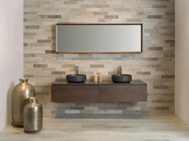 L'Antic Colonial Arezzo Stone 8x30 — ambient