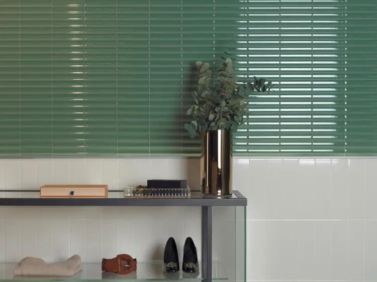 L'Antic Colonial Kent Cream Gloss 8x30 — ambient