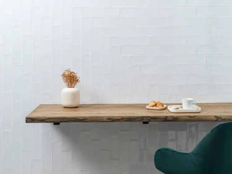 L'Antic Colonial Mediterranea Calpe Blanco 8x30 — ambient