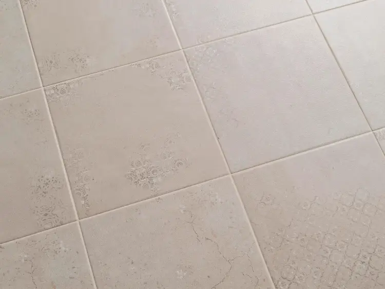 L'Antic Colonial Parma Deco Limestone 30x30 — ambient