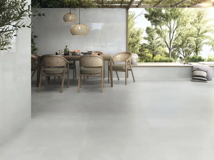 Baldocer Unik Ivory 80x80 mat 20 mm antypoślizgowa — aranżacja