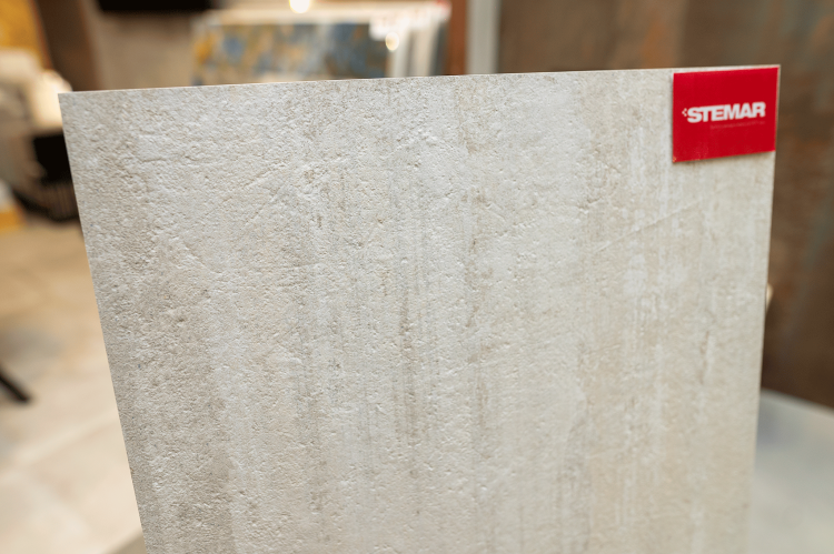 Porcelanosa Nantes Caliza 45x120 stemar (9).png