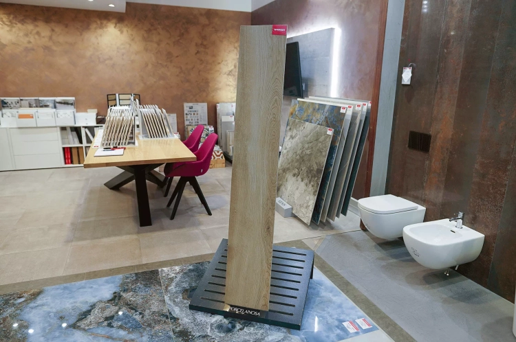 Porcelanosa-Manhattan-Maple-29,4x180-stemar (3).webp