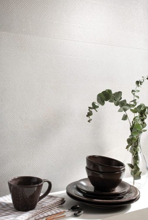 La-Platera-Vulkan-Feather-35×90-stemar (7).jpg