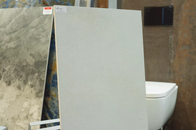 La-Platera-Vulkan-Feather-35×90-stemar (5).webp