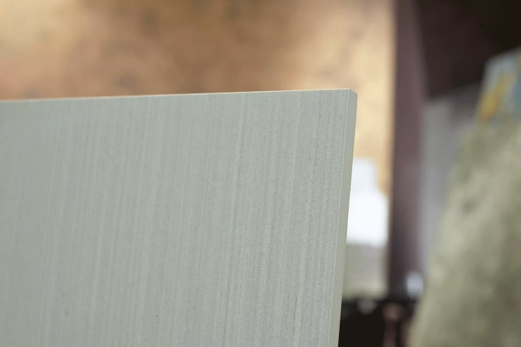 La-Platera-Shui-White-35×90-stemar (11).webp