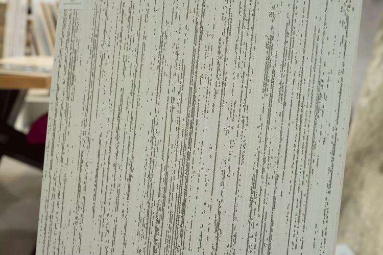 La-Platera-Shui-White-Drops-35×90-stemar (13).webp