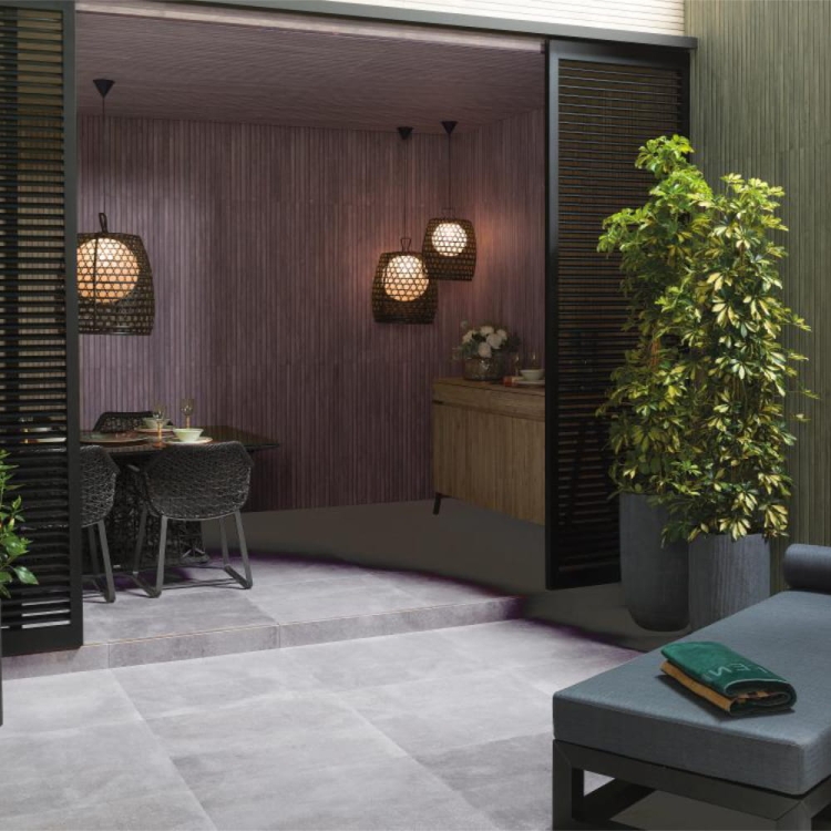 Porcelanosa Bottega Acero Ant. - Płytka gresowa antypoślizgowa koloru szarego.