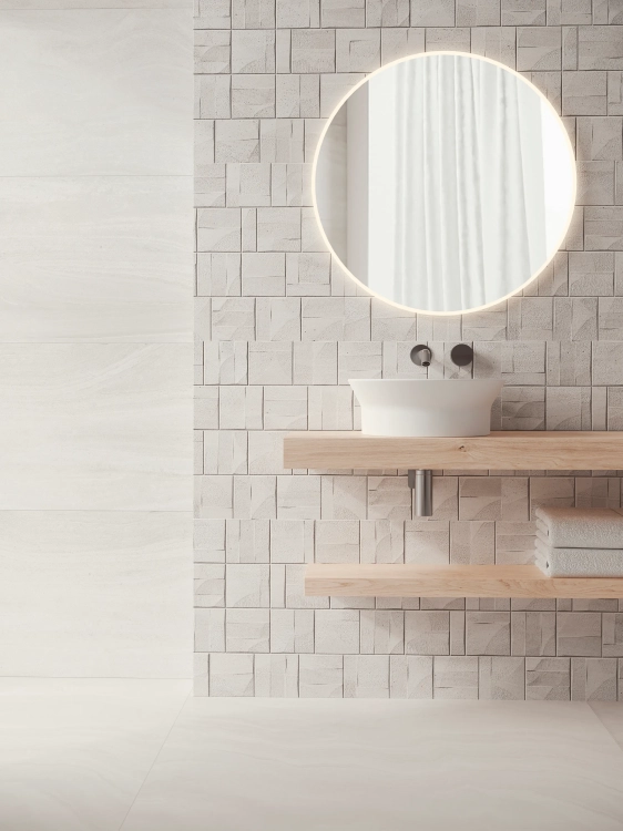 Porcelanosa Block Butan Bone 45x120 - Płytka ścienna dekoracyjna , w odcieniu szarości. Wizualizacja.