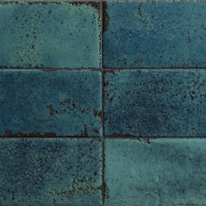 BRICK VETRI BLU L 33,3×59,2 cm – płytka ścienna, szkliwiona, niebieski błyszczący efekt szkła