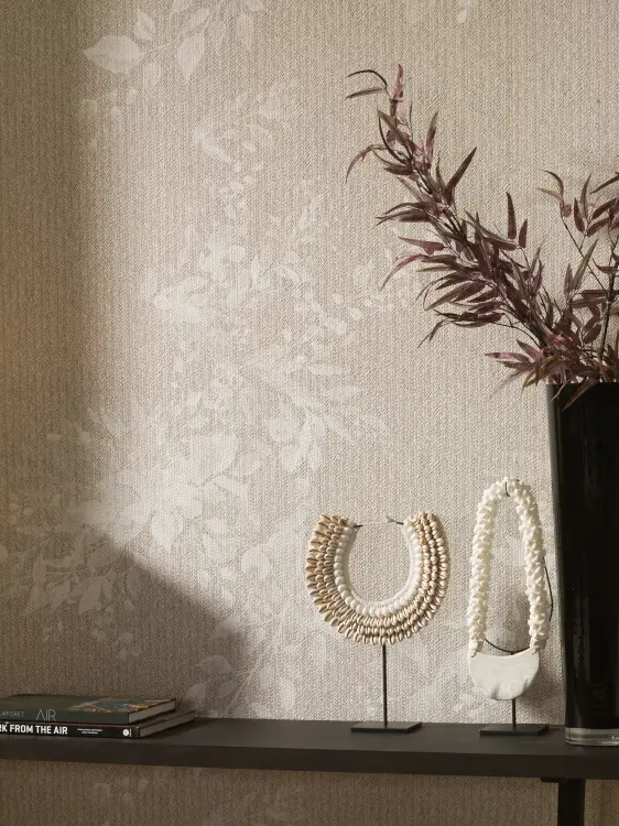 PORCELANOSA DECO TRECCIA NATURAL 59,6×150 cm – płytka ścienna w odcieniu naturalnego beżu (natural) Wizualizacja.
