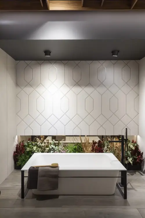 PORCELANOSA DIAMOND 3D SILVER 59,6×150 cm – płytka ścienna w odcieniu srebrnoszarym (silver) wizualizacja