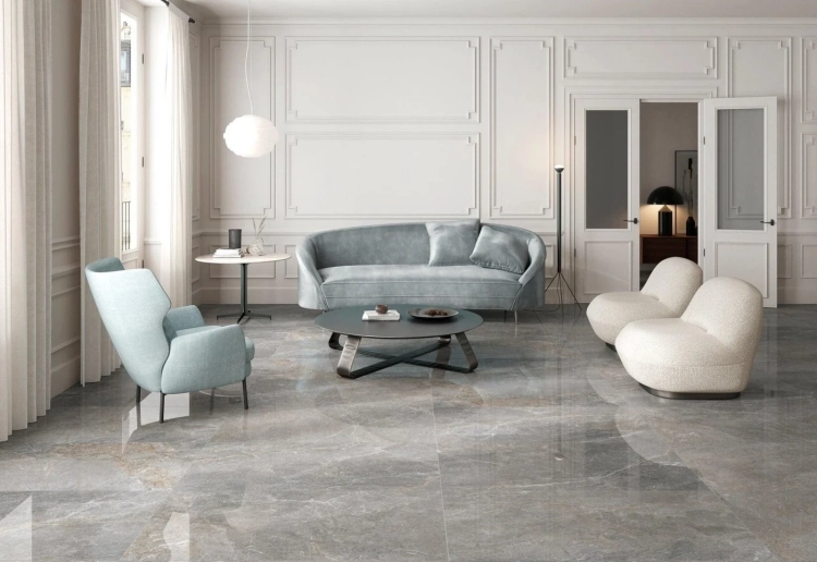PORCELANOSA FIORI DI BOSCO POLISHED 05 120×270 cm – płytka ścienna w odcieniu szlachetnego szarego kamienia, w połysku, z kontynuacją wzoru, wizualizacja.